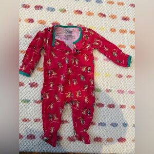 Magnetic Me Red One Piece Christmas Design